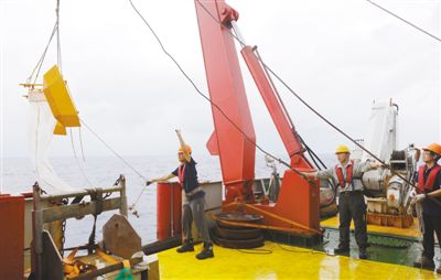 rmrb2018090318p23_b.jpg rmrb2018090318p23_b.jpg